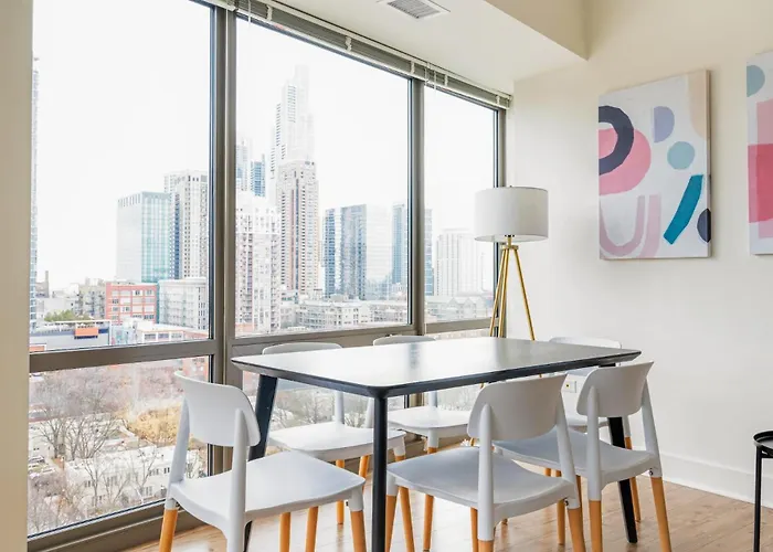 Kasa South Loop 4*